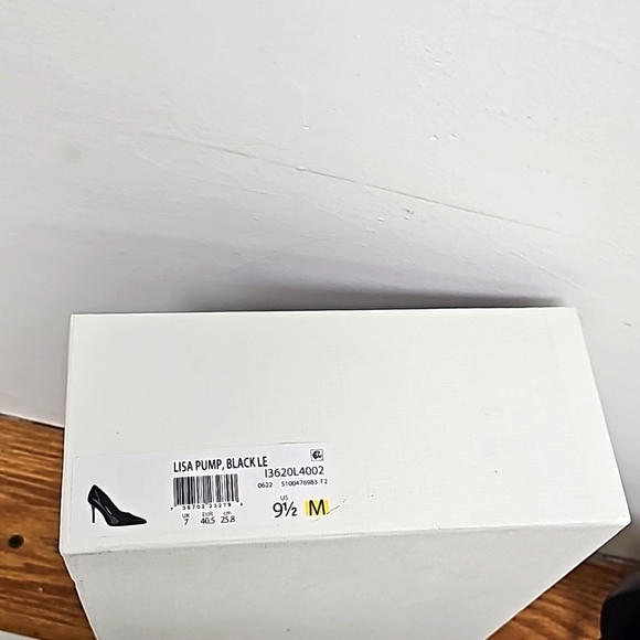 VERONICA BEARD LISA LEATHER PUMPS. - Picture 8 of 8